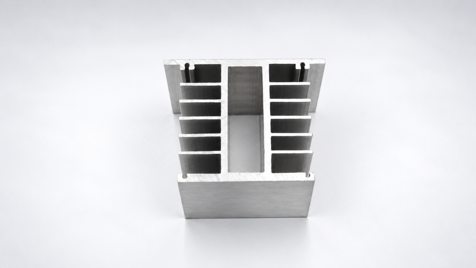 Banco Aluminium heat sink and thermal management profile component